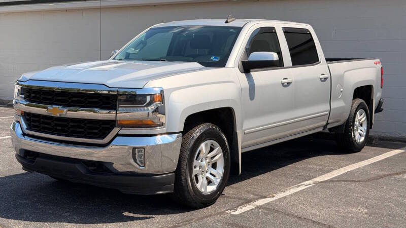 chevrolet silverado 1500 2018 1GCUKREC0JF163815 image chevrolet silverado 1500 2018 1GCUKREC0JF163815 image